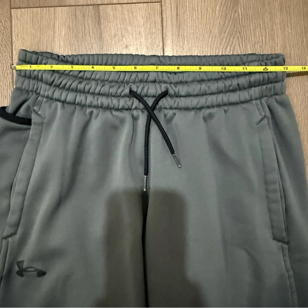 Under Armour Black and Gray Armour Fleece Men’s Pants - Set of 3 - Picture 6 of 15